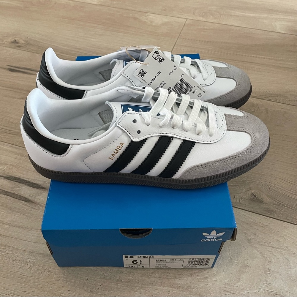 New White Samba OG size 6.5 men/7.5 women